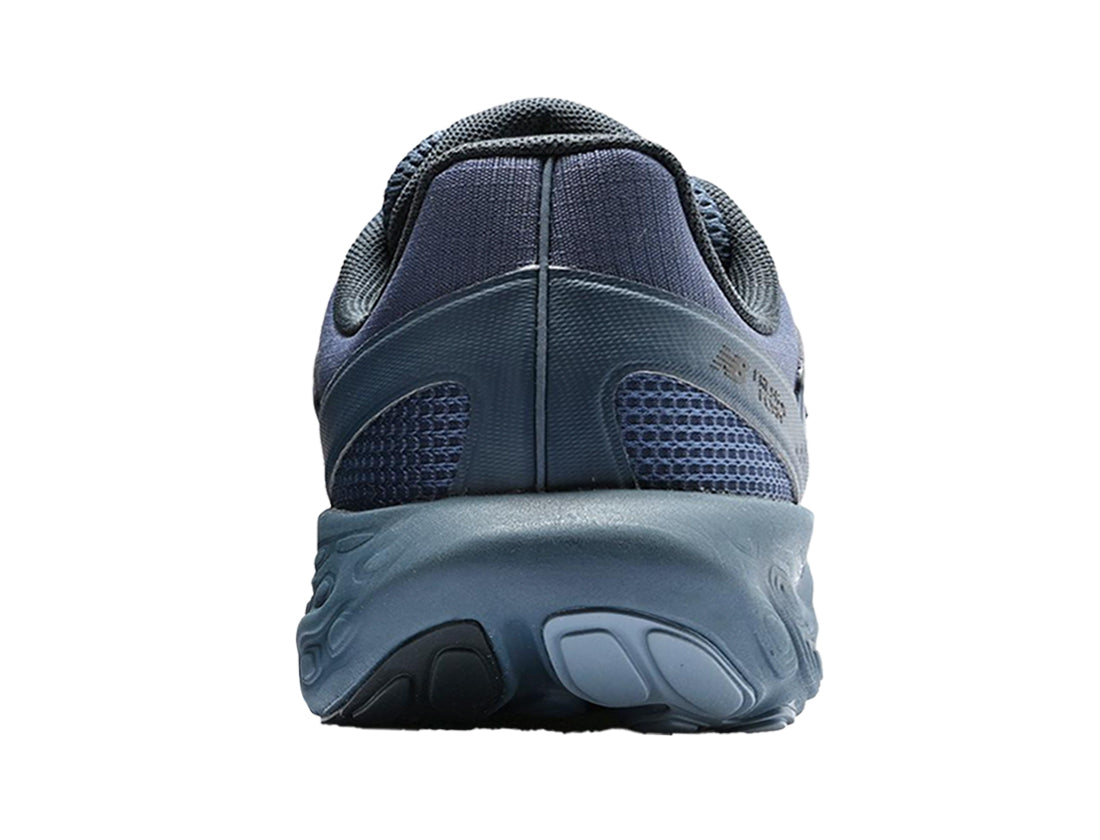NEW BALANCE UTRN 8X3 (D)