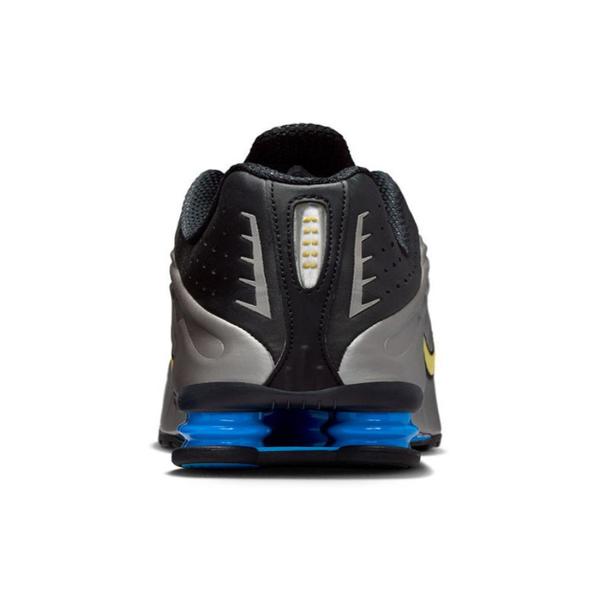 NIKE ナイキ メンズ SHOX R4 ショックス R4 IO8134-001
