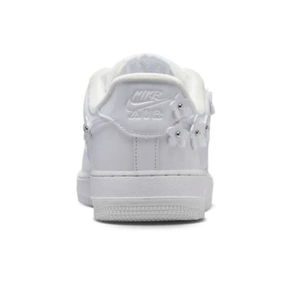 NIKE ナイキ レディース シューズ W AIR FORCE 1 '07 ウィメンズ エア フォース 1 '07 IR8637-100