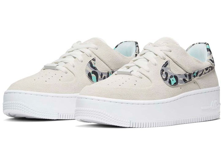 NIKE ナイキ レディース WMNS AF1 SAGE LOW ウィメンズ エア フォース 1 セージ ロー CQ7511-071